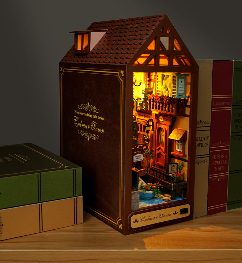 Garden House Bookends 3D Wooden Puzzle